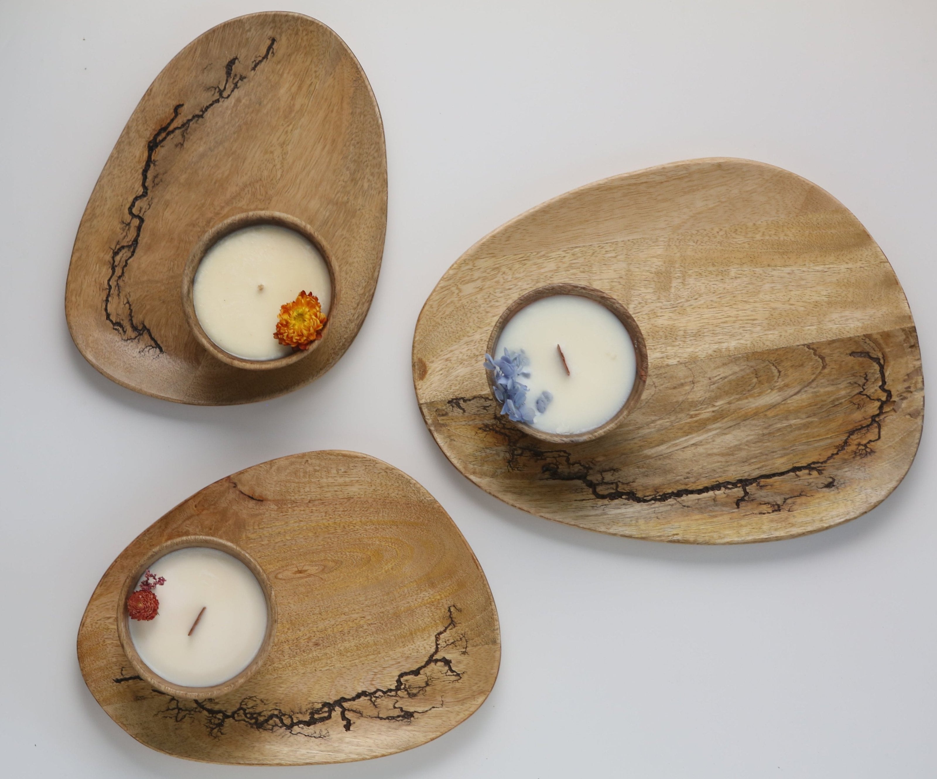 Mango wood platters & candles